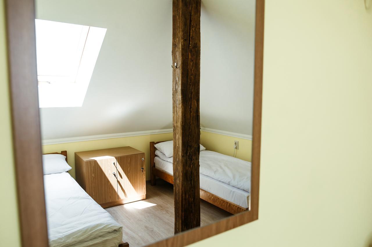 Sweet Home Hostel / Guest House Czerniowce Zewnętrze zdjęcie